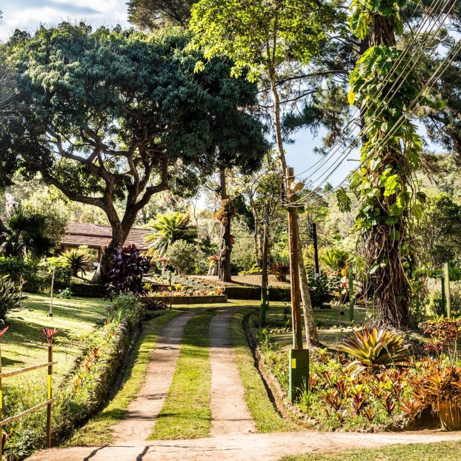 Sitio Araxa - 82 Anos De Historia - Suite Confortavel Em Meio A Floresta Paty do Alferes Exterior photo