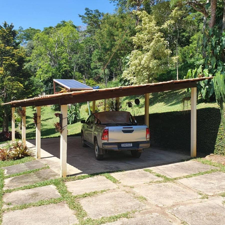 Sitio Araxa - 82 Anos De Historia - Suite Confortavel Em Meio A Floresta Paty do Alferes Exterior photo